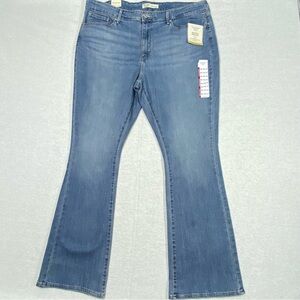 Signature by Levi Strauss Women's Boot Cut Jeans - Light Blue EUC